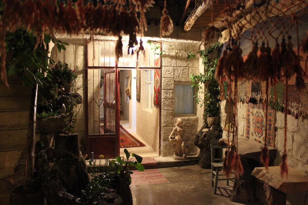 Stay In Peace Cave Hostel Гьореме Екстер'єр фото