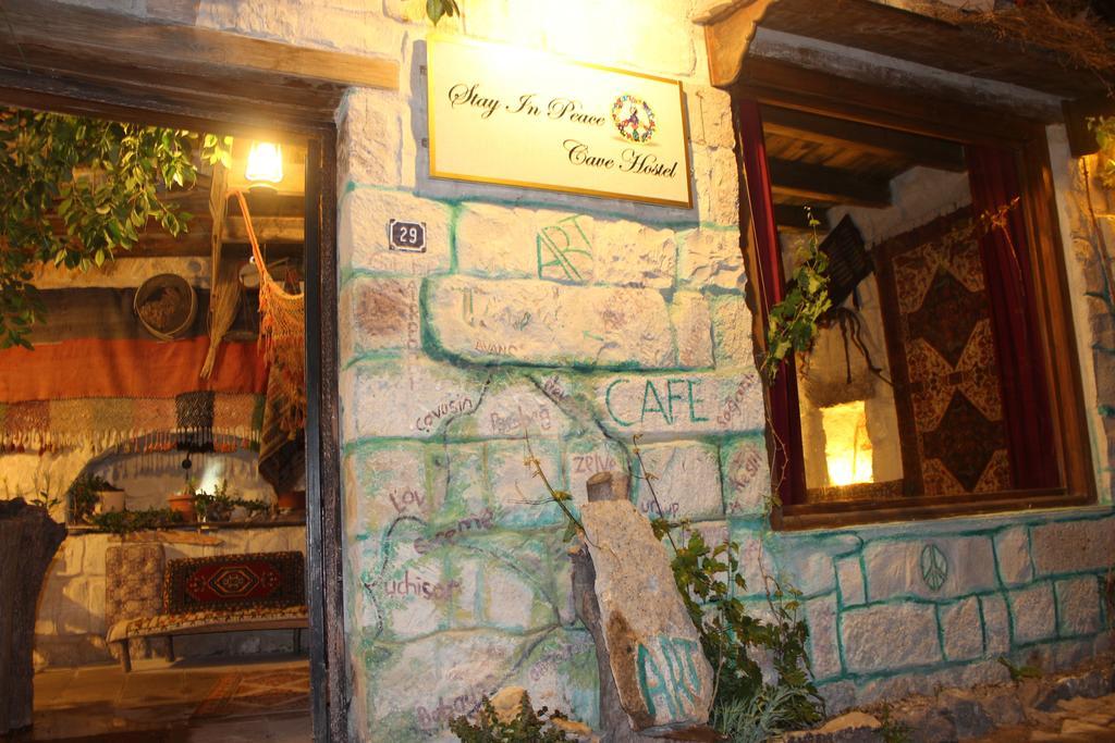 Stay In Peace Cave Hostel Гьореме Екстер'єр фото